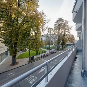 https://le-sommeiller-appartement-pour-2-4-personnes-avec.hotels-rhonealpes.com