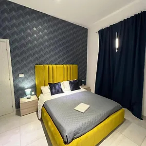 https://sky-house-luxury.hotels-amalfi.com