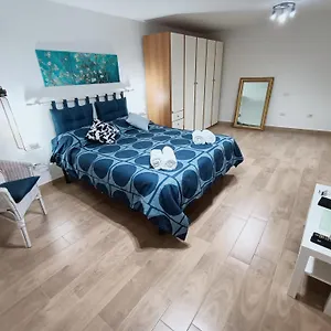 https://appartamento-cardetella.hotels-amalfi.com