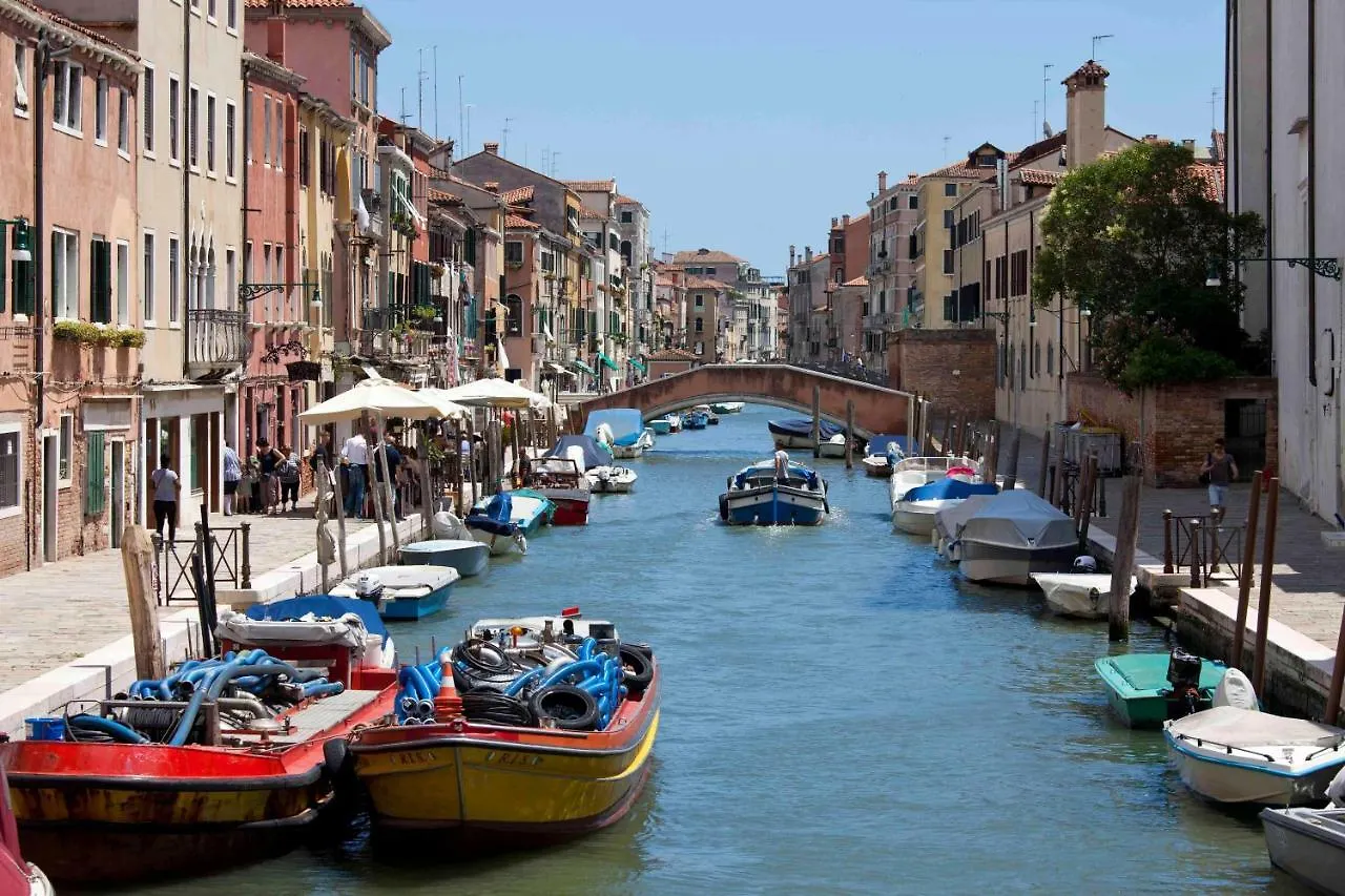 Di.Gianfranco Piano Nobile Apartment Venice
